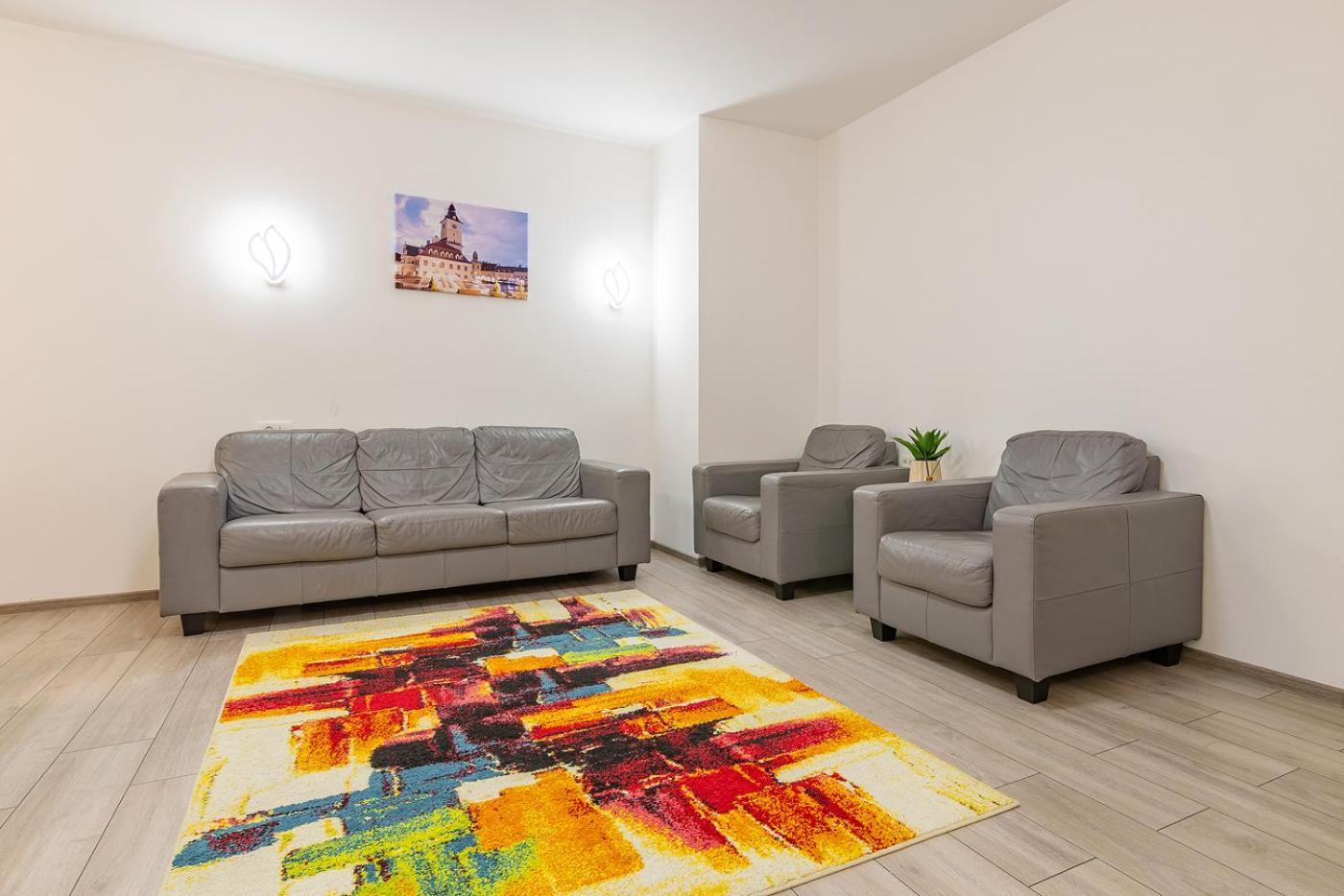Old Town By Mm Host Apartment Brasov Exterior photo